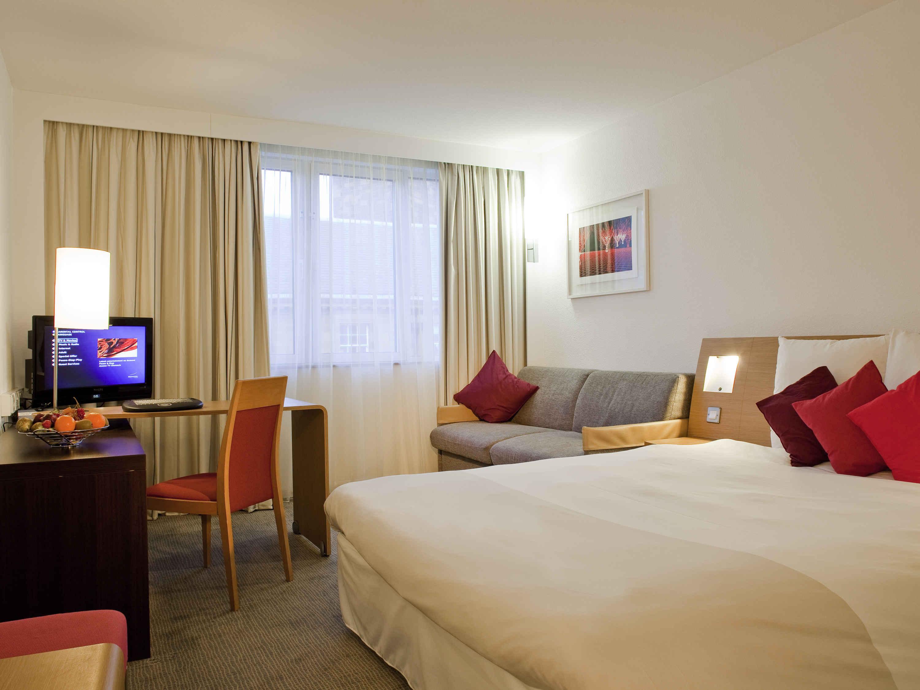 Novotel Roissy Saint Witz Exteriör bild